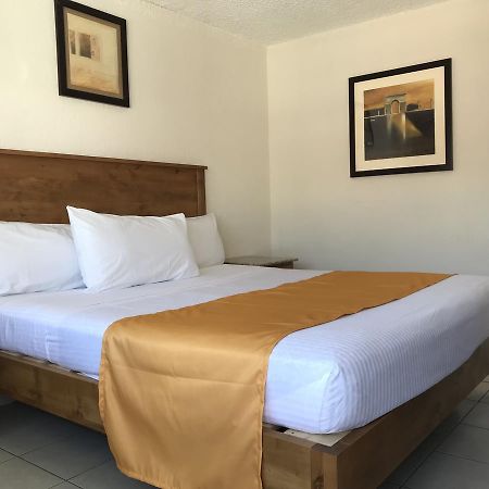 Hotel Guillen Jr Tijuana Exterior foto