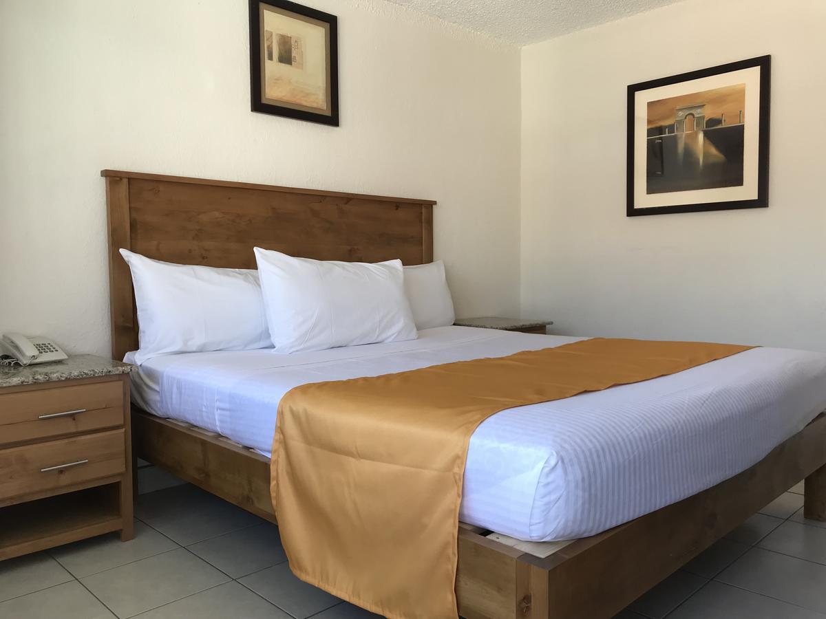 Hotel Guillen Jr Tijuana Exterior foto