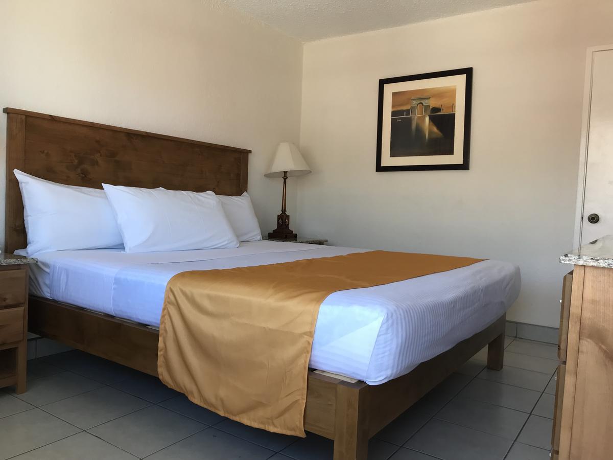 Hotel Guillen Jr Tijuana Exterior foto