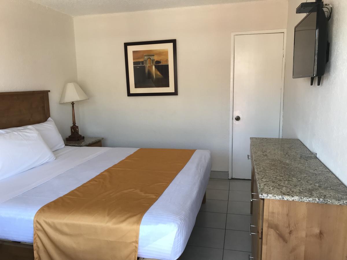Hotel Guillen Jr Tijuana Exterior foto