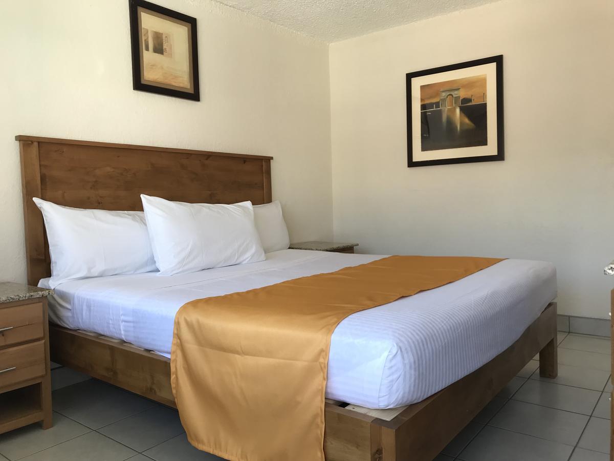 Hotel Guillen Jr Tijuana Exterior foto